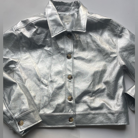 NIA “Venus Jacket” – Metallic Silver Faux Leather Jacket – Size Medium - Picture 9 of 11